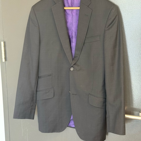 Ted Baker Endurance 39R wool EUC black with light pinstripes and  Purple Lining - Picture 3 of 15